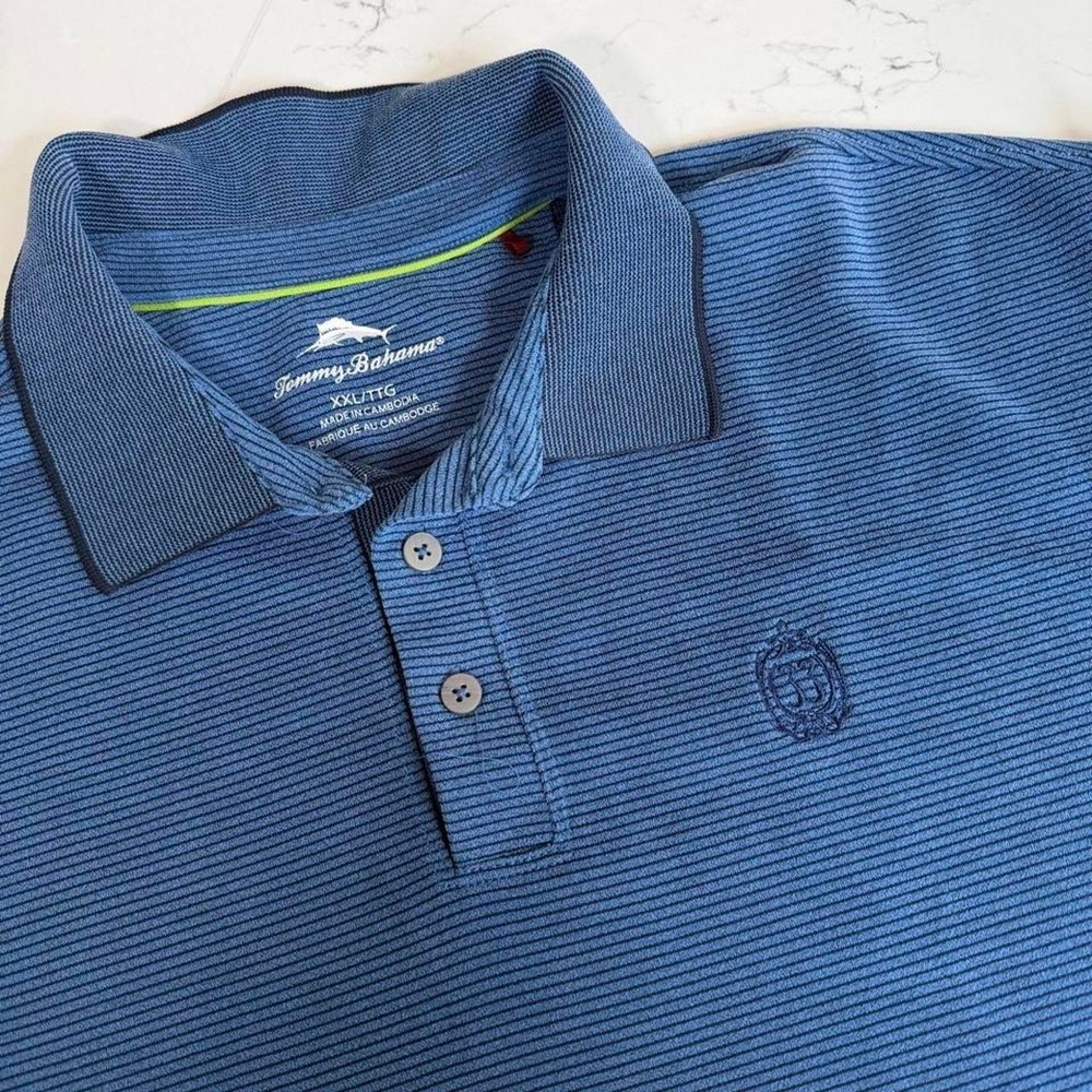 Disney Club 33 Tommy Bahama Polo Shirt Mens XXL Blue Stripe Embroidered Crest